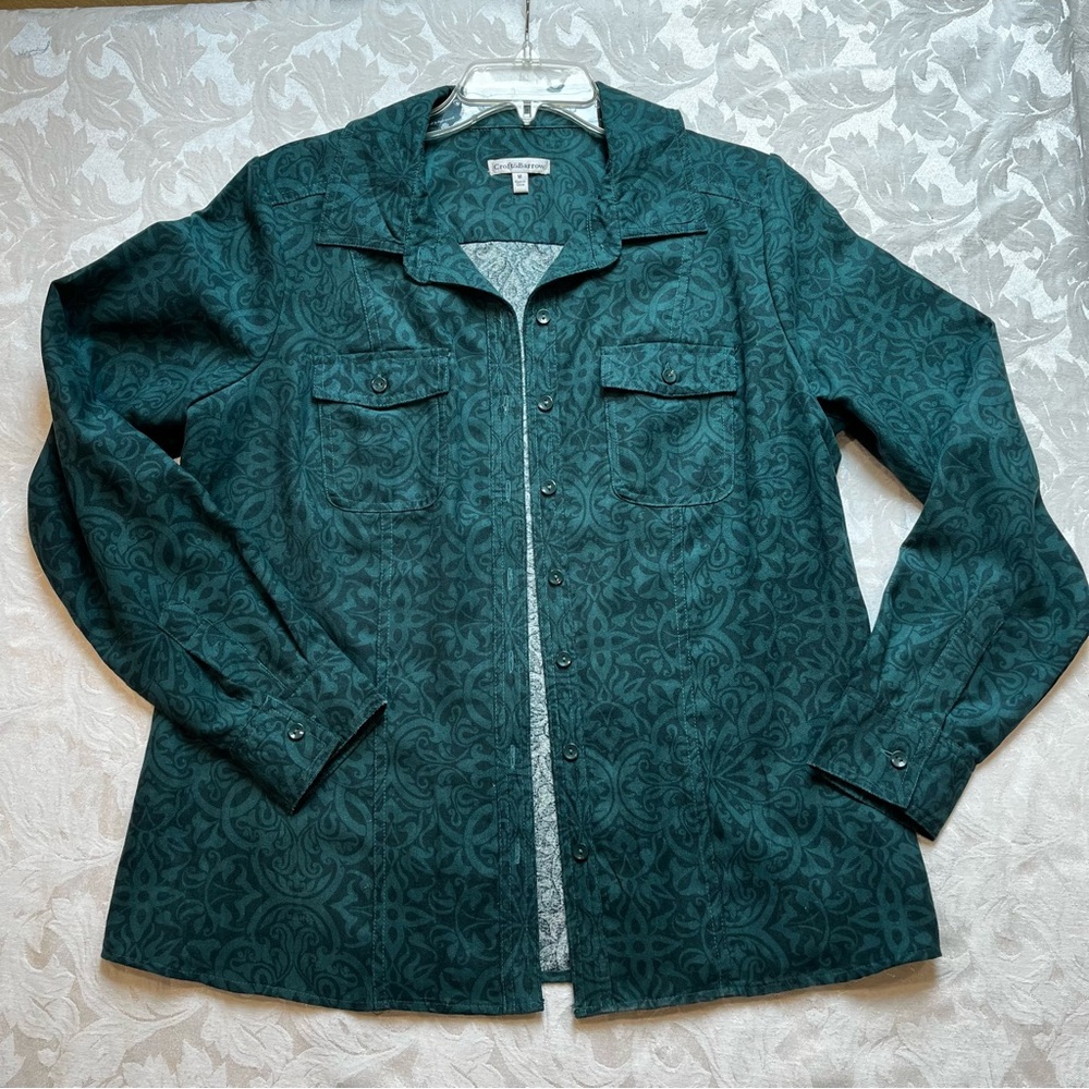 Croft & Barrow button down patterned shirt